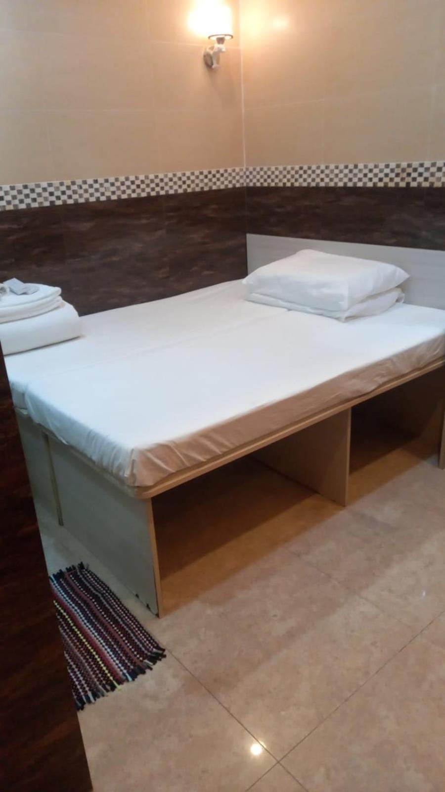 New Garden Hostel Гонконг Экстерьер фото