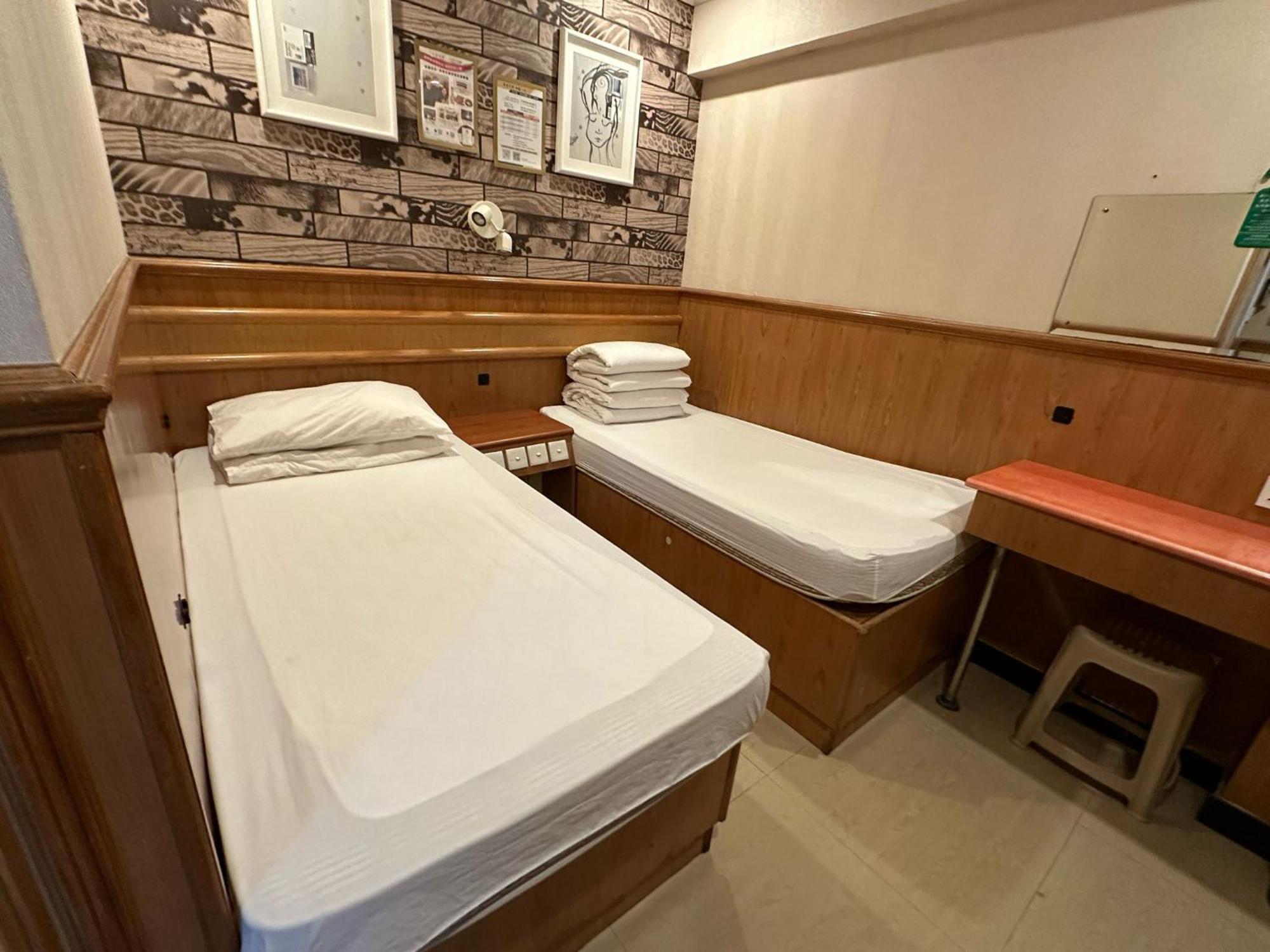 New Garden Hostel Гонконг Экстерьер фото