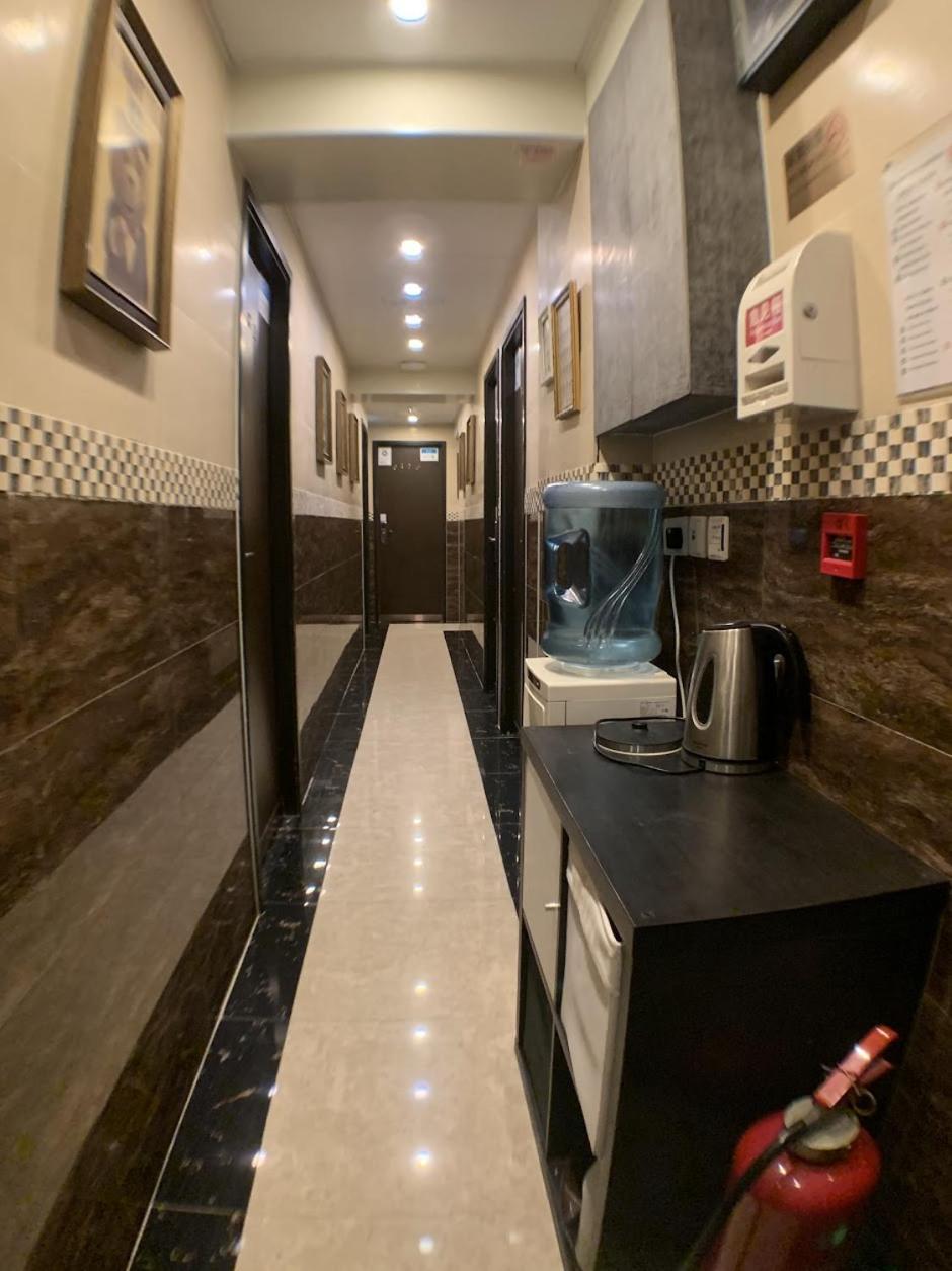 New Garden Hostel Гонконг Экстерьер фото